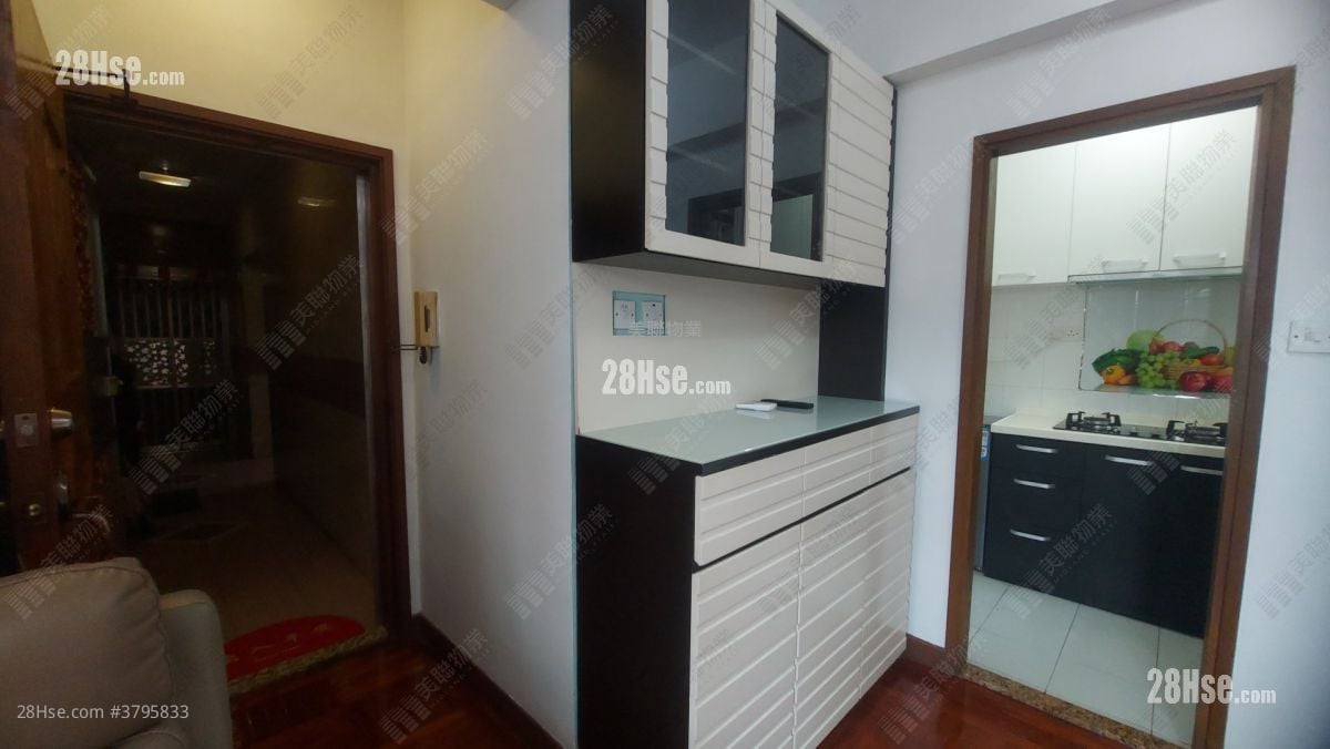 Orion Court Rental 2 Bedrooms 428 ft²