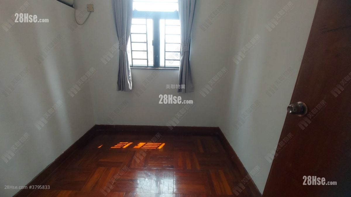 Orion Court Rental 2 Bedrooms 428 ft²