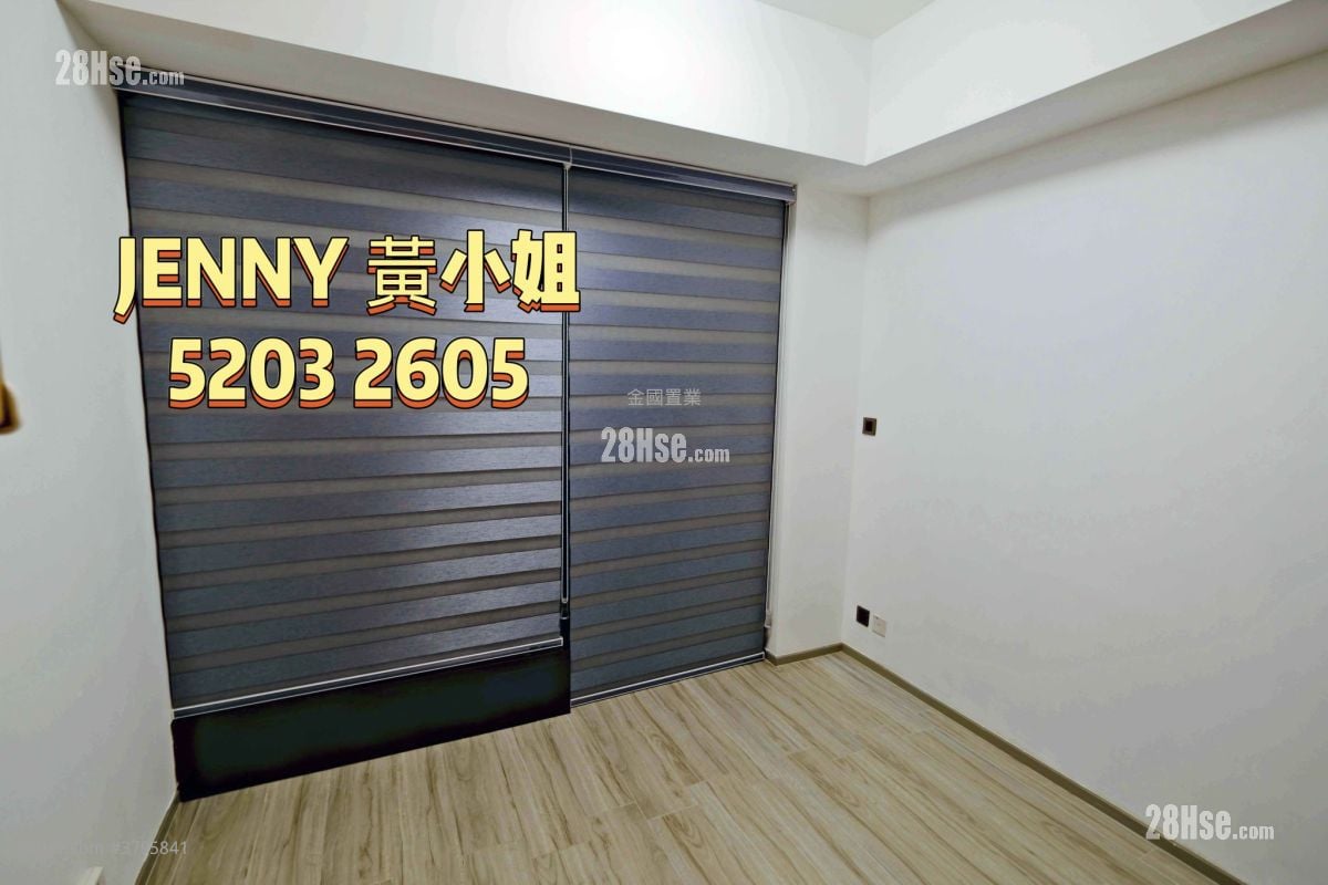 Seven Victory Avenue Rental Studio , 1 Bathroom 181 ft²