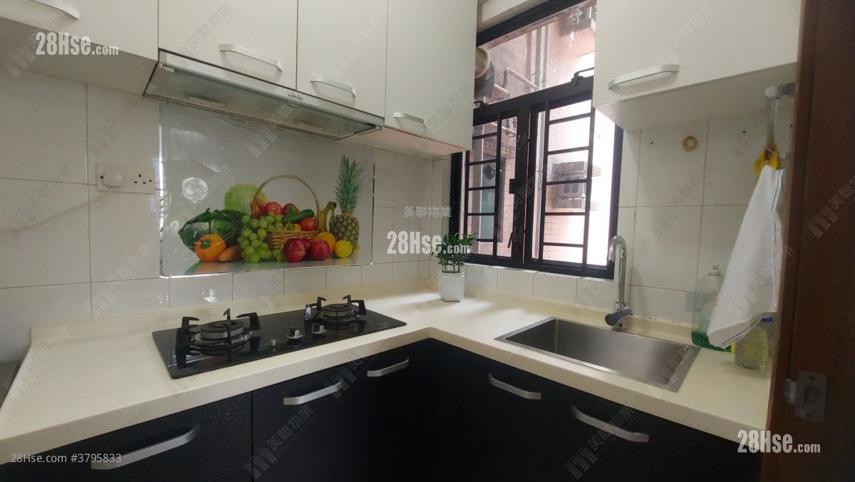 Orion Court Rental 2 Bedrooms 428 ft²