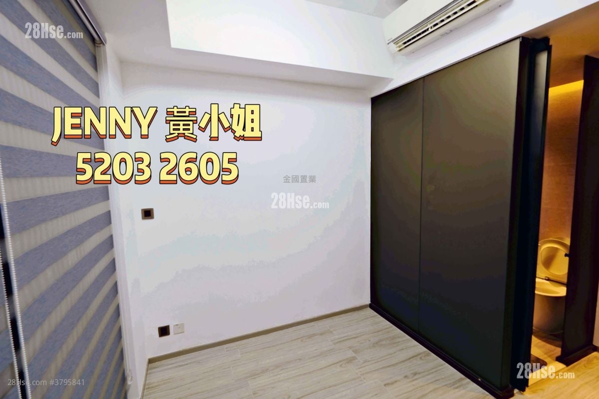 Seven Victory Avenue Rental Studio , 1 Bathroom 181 ft²