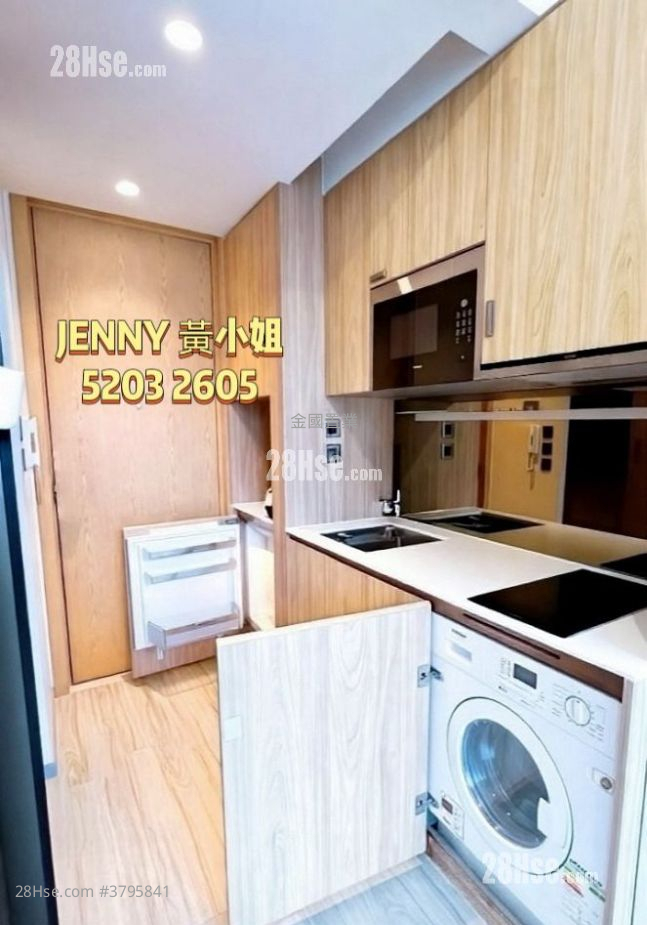 Seven Victory Avenue Rental Studio , 1 Bathroom 181 ft²