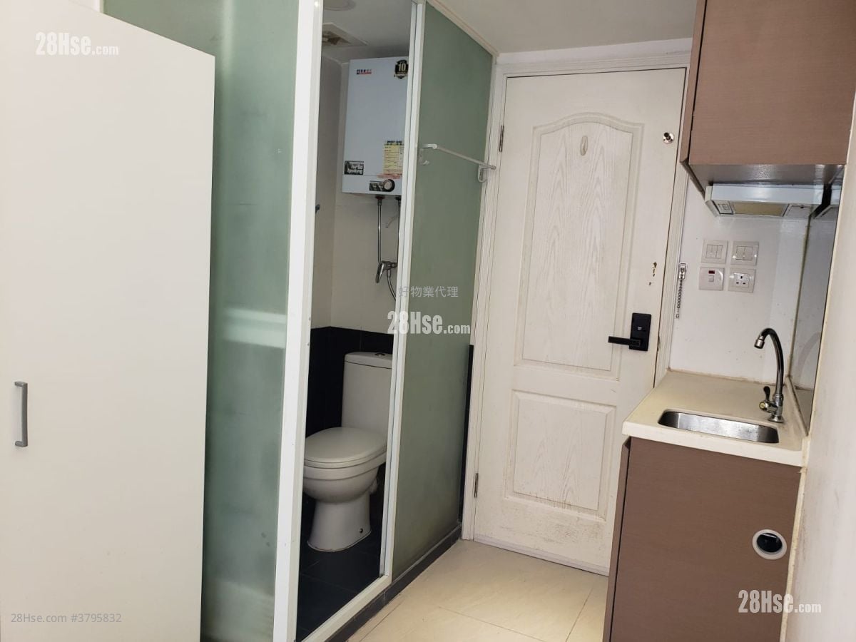 薄扶林道31-31A号 租盘 1 浴室 160 平方尺