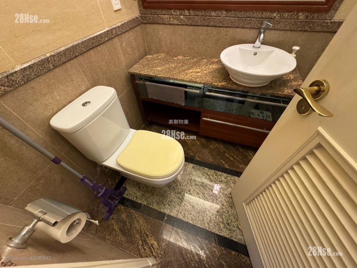 朗逸峰 售盘 3 房 931 平方尺