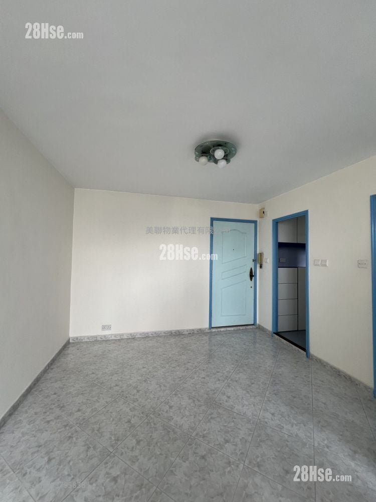 Yu Tung Court Sell 1 Bedroom , 1 Bathroom 426 ft²