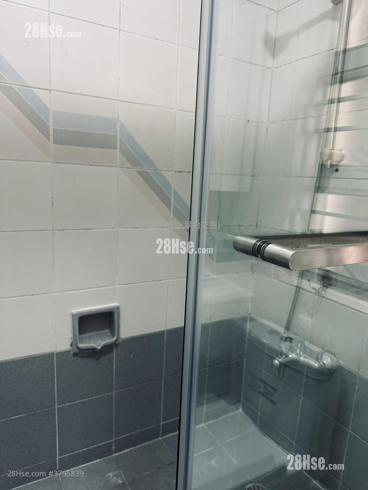 Greenfield Garden Rental 2 Bedrooms , 1 Bathroom 365 ft²