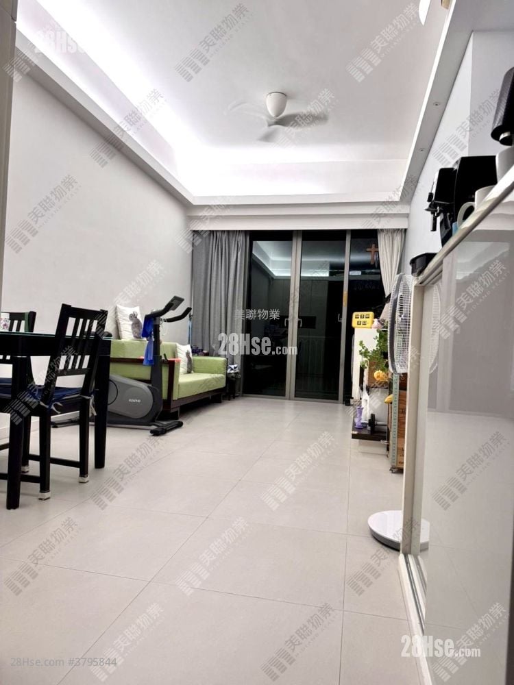 朗逸峰 售盘 2 房 634 平方尺