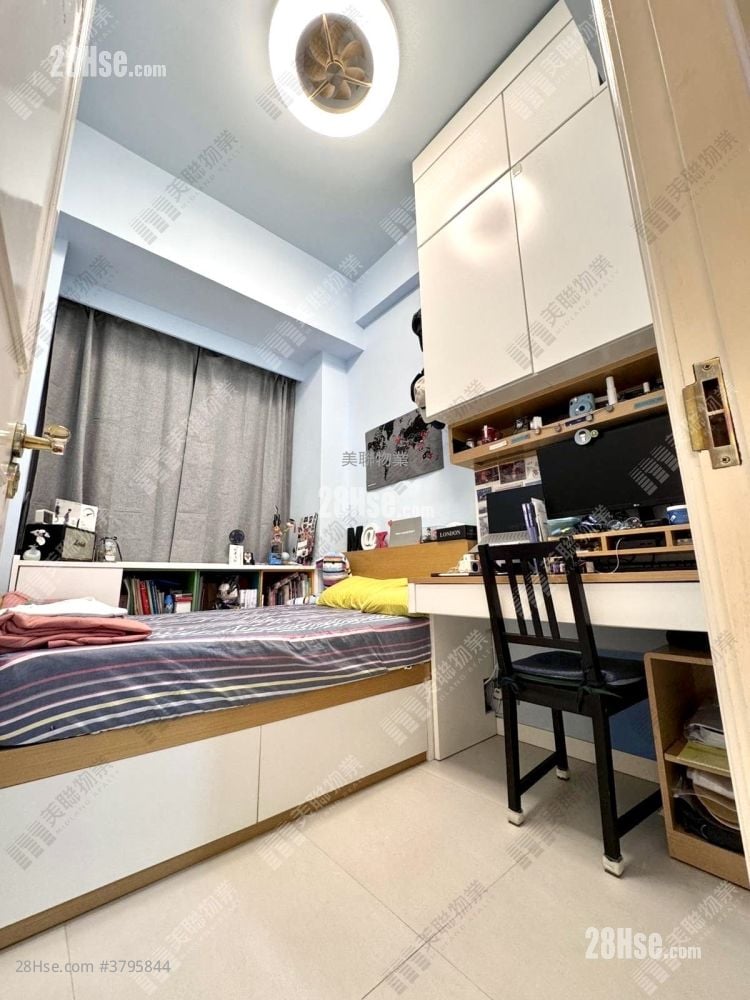 朗逸峰 售盘 2 房 634 平方尺