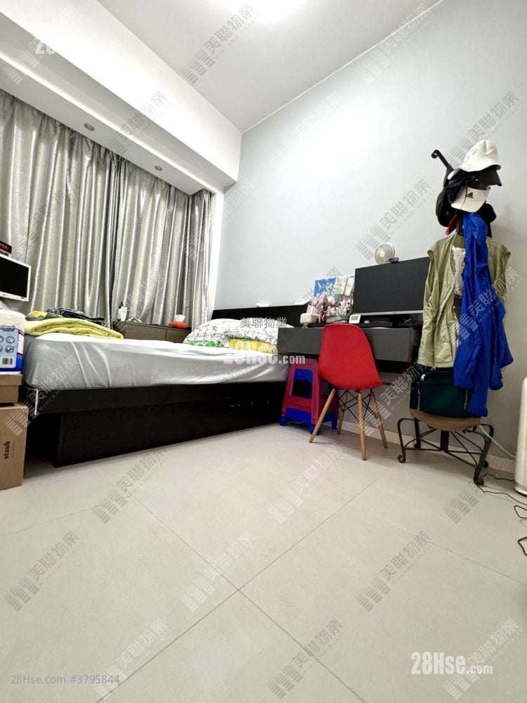 朗逸峰 售盘 2 房 634 平方尺