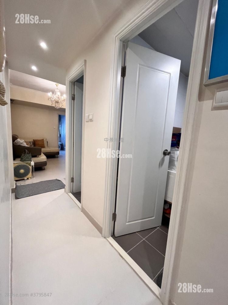 Glory House Sell 3 Bedrooms , 1 Bathroom 465 ft²