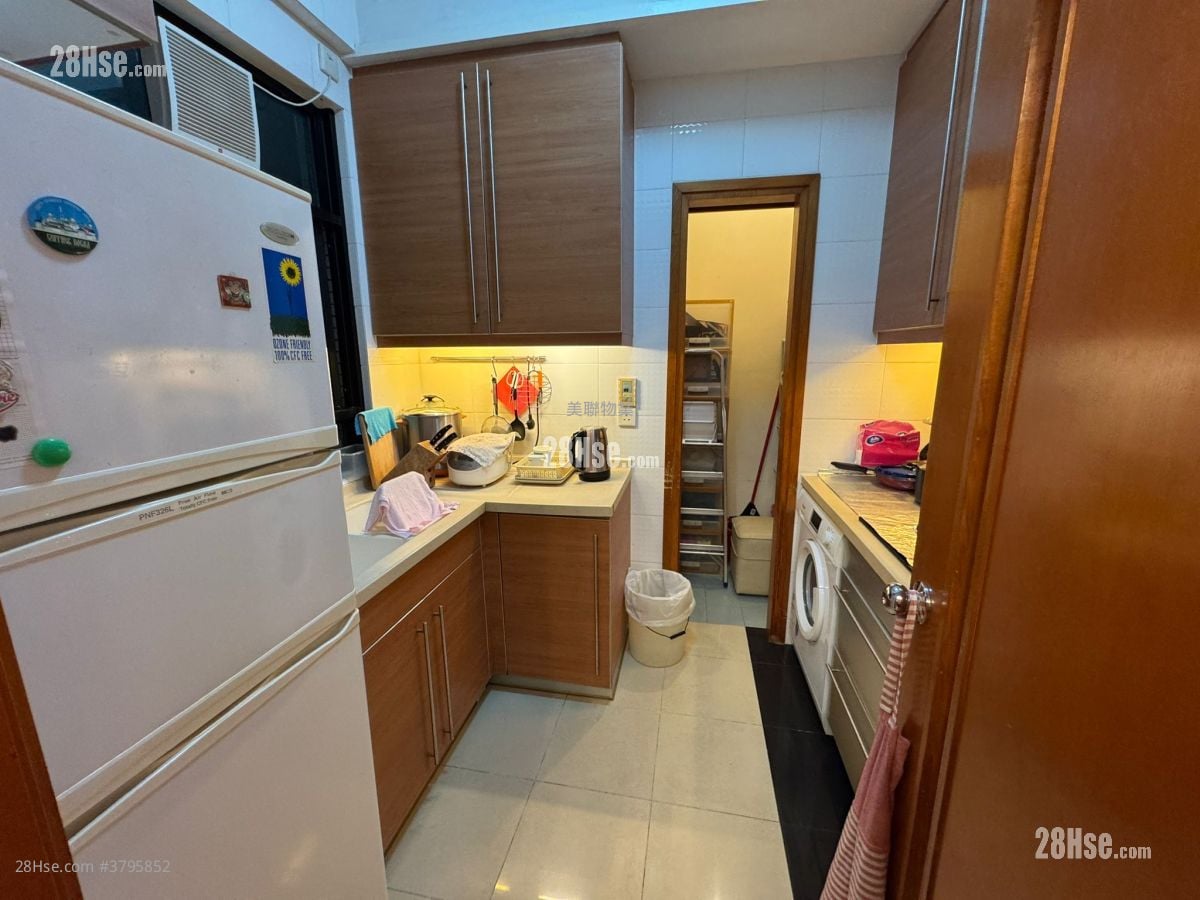 The Cliveden Sell 3 Bedrooms 713 ft²