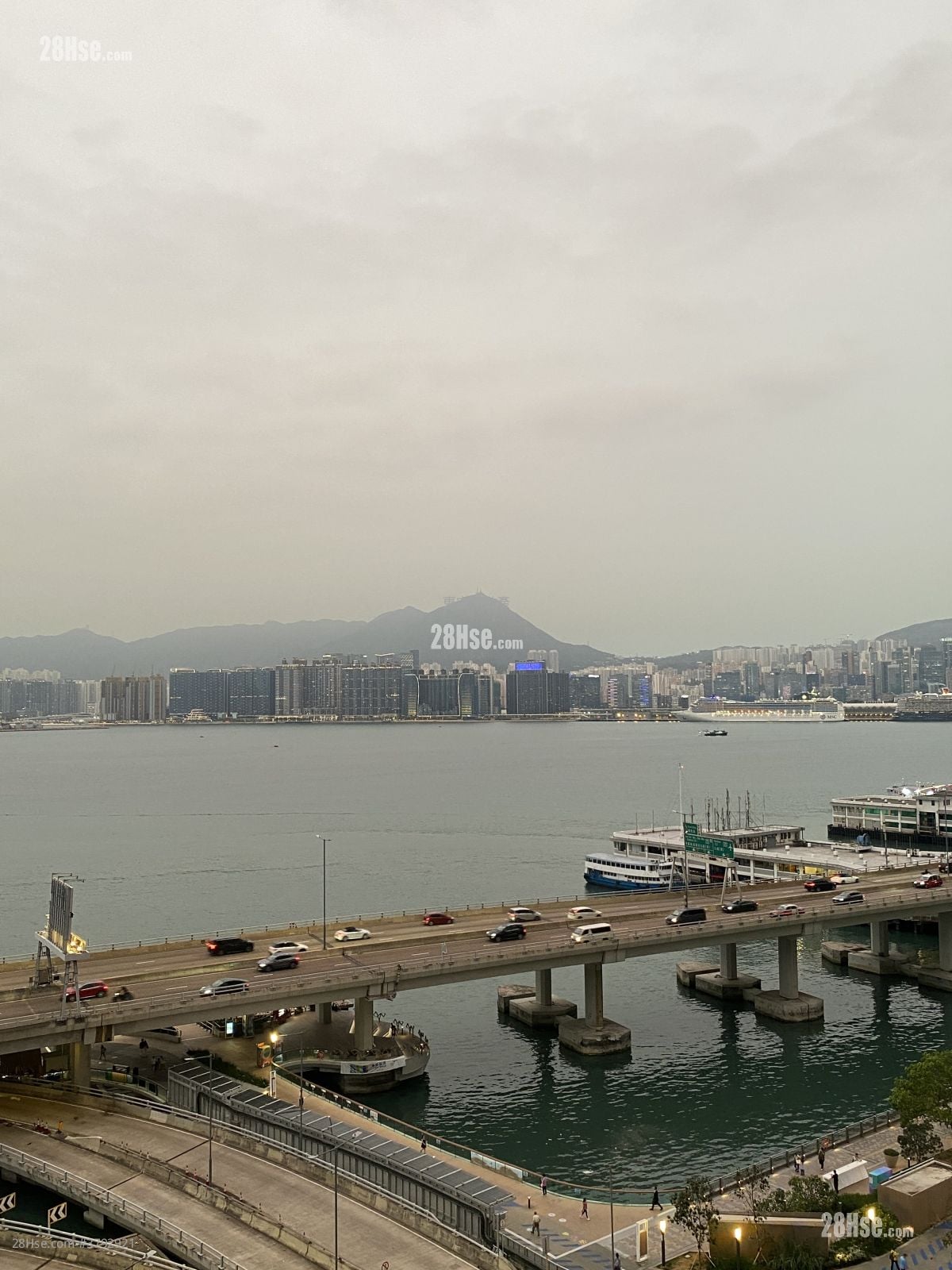 Chinese Mansion Rental 2 Bedrooms , 1 Bathroom 484 ft²