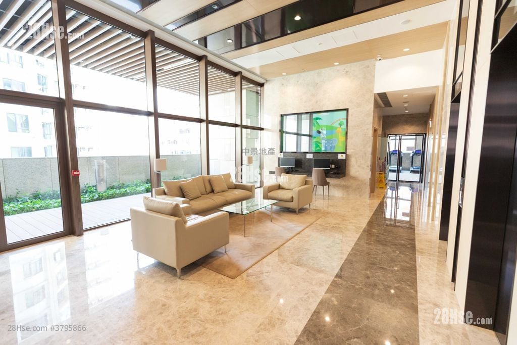 93Pauchungstreet Sell 1 Bedroom , 1 Bathroom 348 ft²