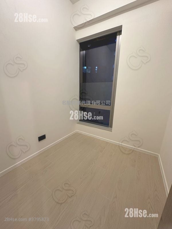 Finnie Rental 2 Bedrooms , 1 Bathroom 361 ft²