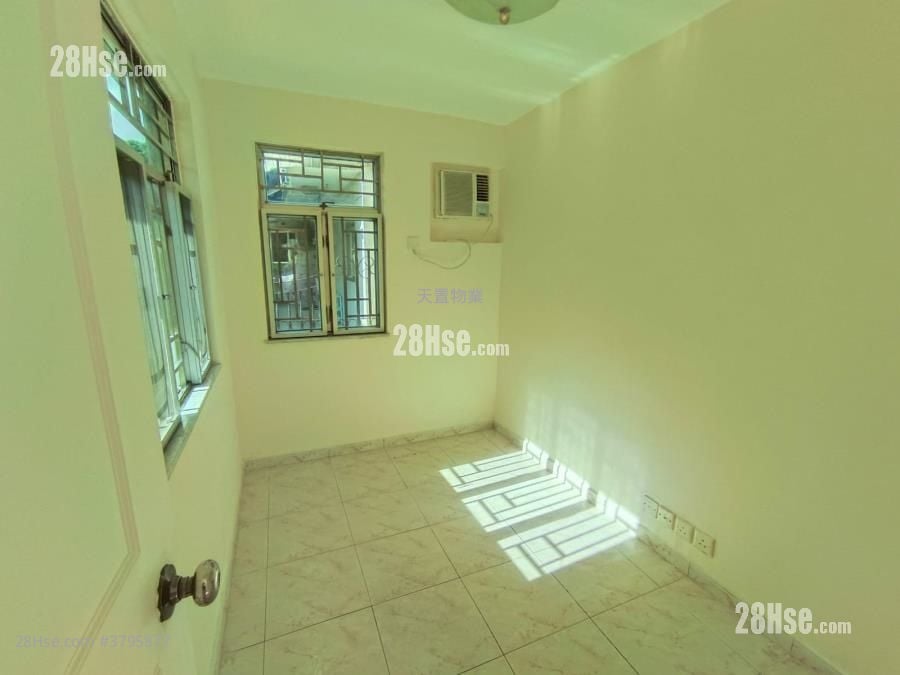 Fortune Villa Sell 3 Bedrooms , 1 Bathroom 700 ft²