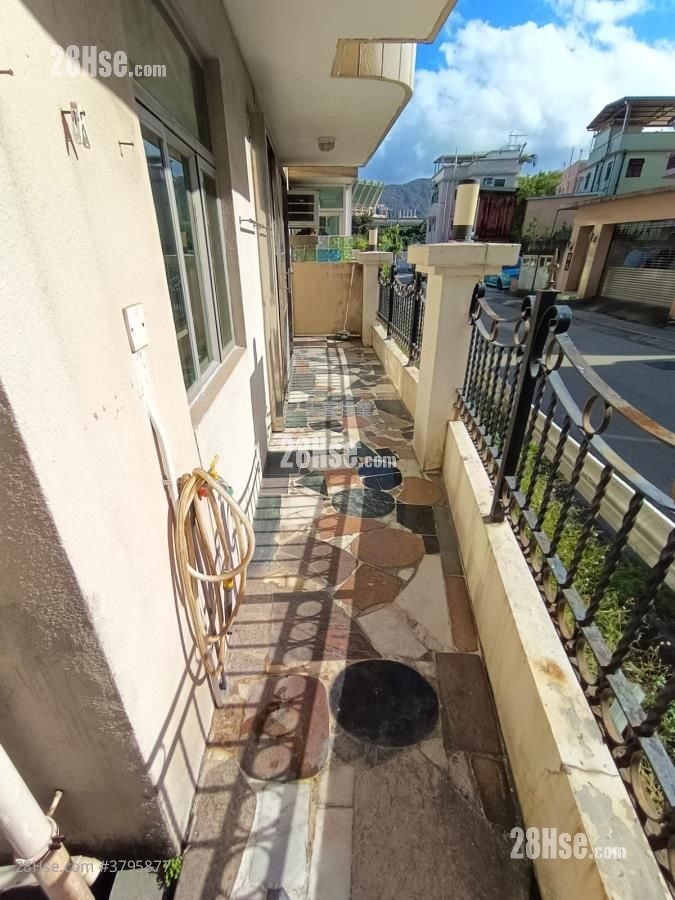 Fortune Villa Sell 3 Bedrooms , 1 Bathroom 700 ft²