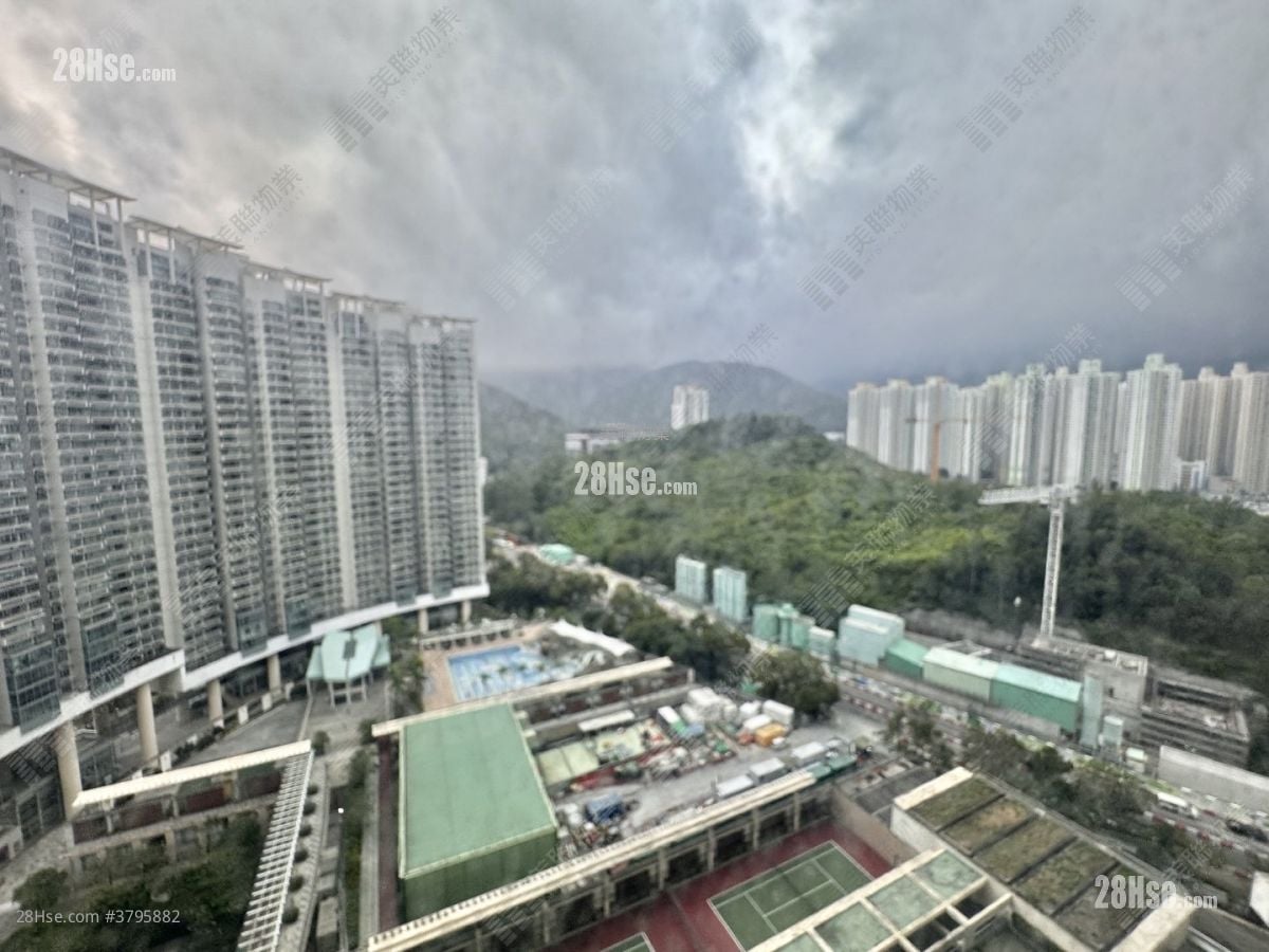 东堤湾畔 售盘 2 房 527 平方尺