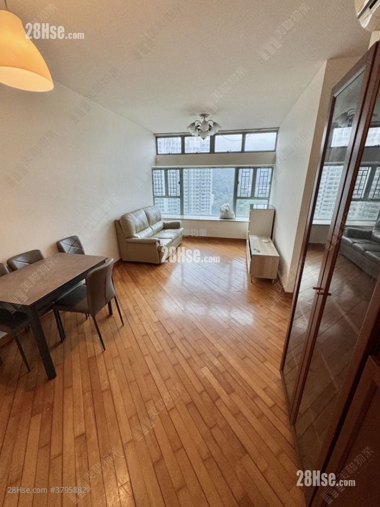 东堤湾畔 售盘 2 房 527 平方尺