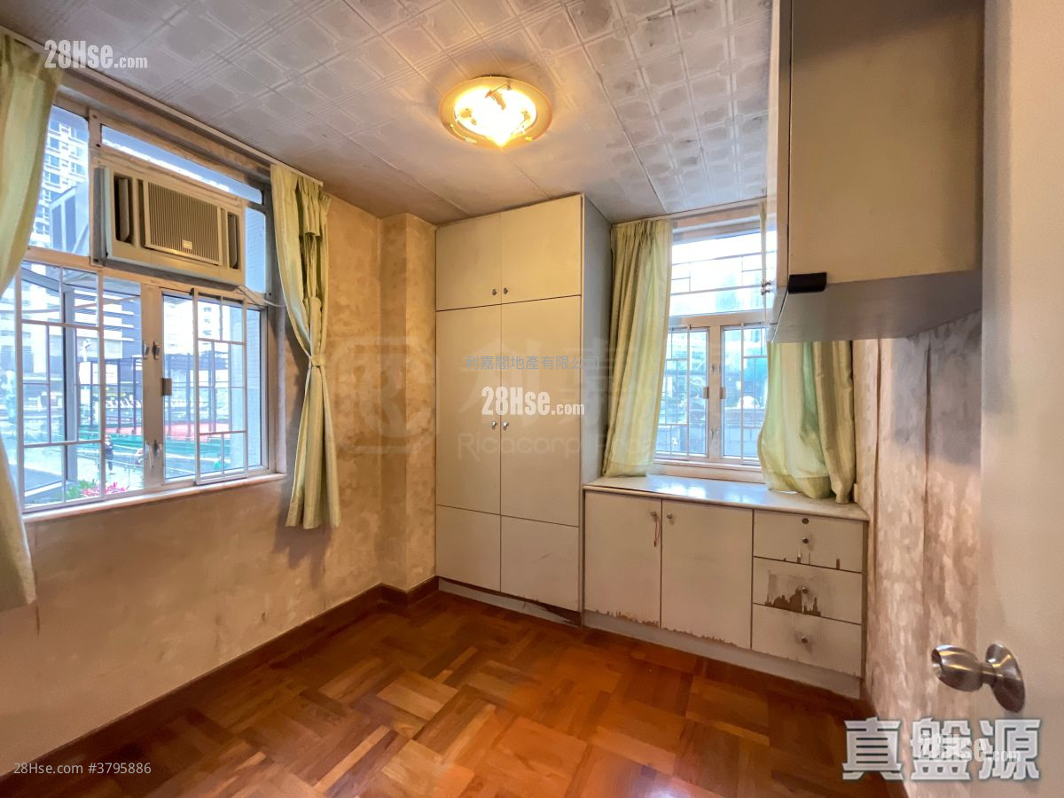 Taikoo Shing Sell 2 Bedrooms , 1 Bathroom 506 ft²