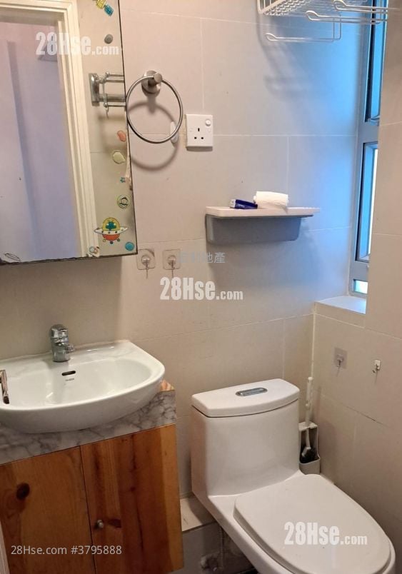 晓翠苑 租盘 2 房 , 1 浴室 401 平方尺