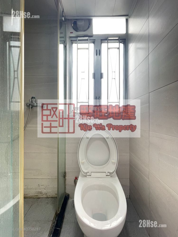 单幢楼房 租盘 开放式间隔 , 1 浴室 120 平方尺