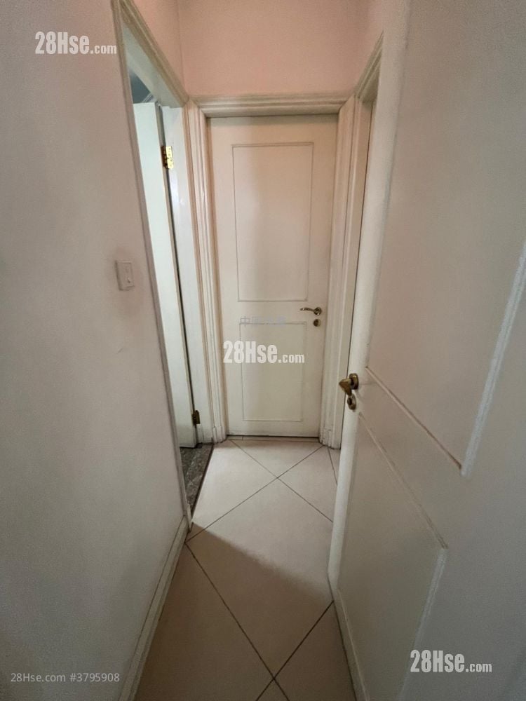 映湾园 售盘 3 房 956 平方尺