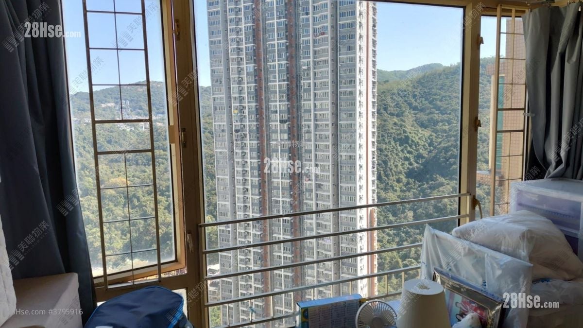 La Cite Noble Sell 2 Bedrooms , 1 Bathroom 436 ft²