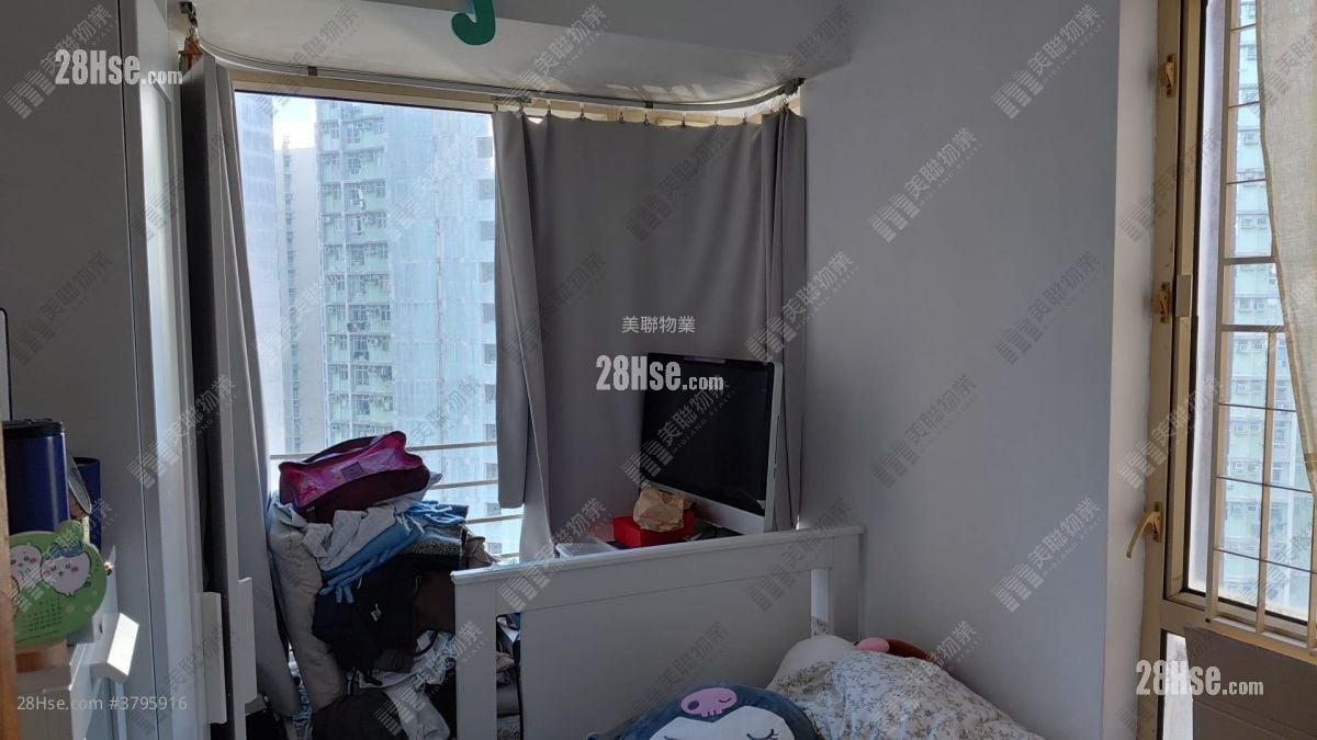 La Cite Noble Sell 2 Bedrooms , 1 Bathroom 436 ft²