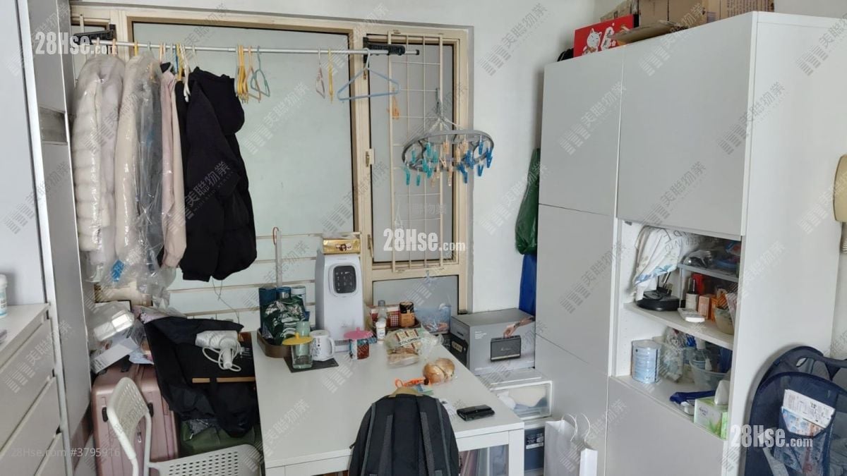 La Cite Noble Sell 2 Bedrooms , 1 Bathroom 436 ft²