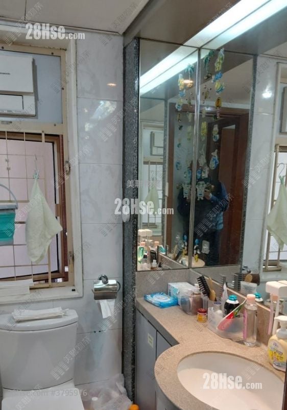 La Cite Noble Sell 2 Bedrooms , 1 Bathroom 436 ft²