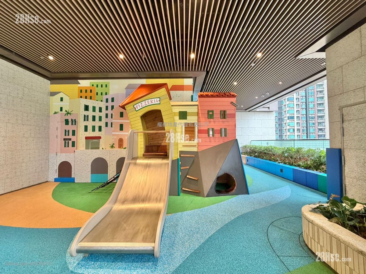 Villa Garda I Rental 1 Bedroom , 1 Bathroom 329 ft²