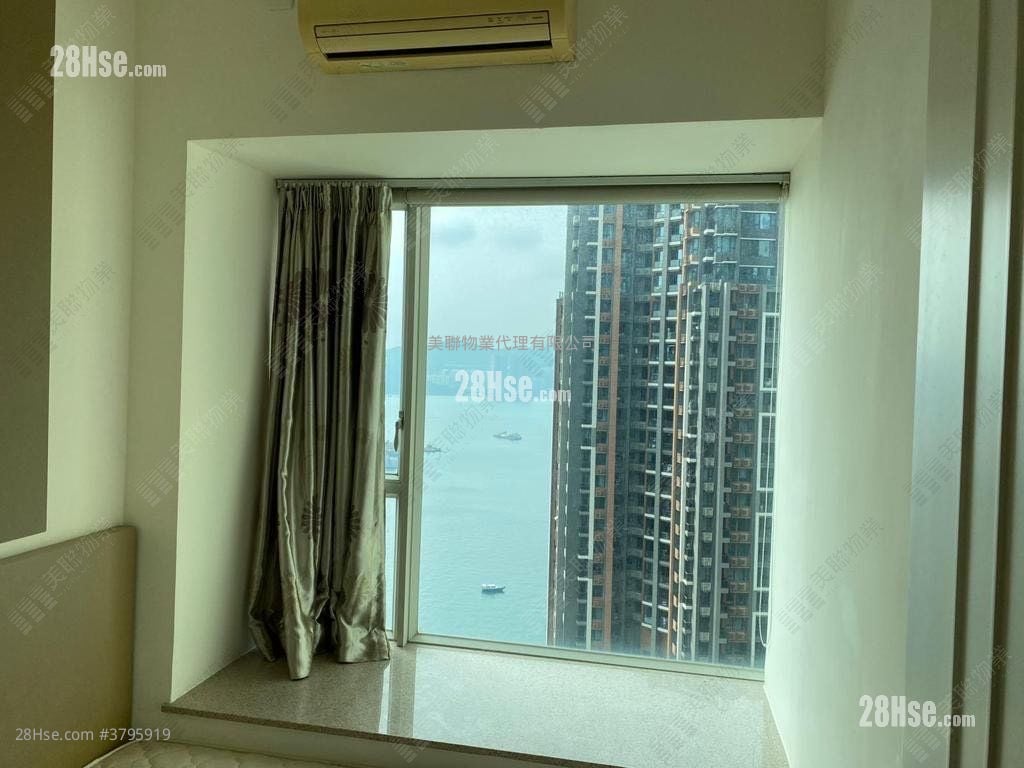 Le Prestige Sell 3 Bedrooms , 2 Bathrooms 686 ft²