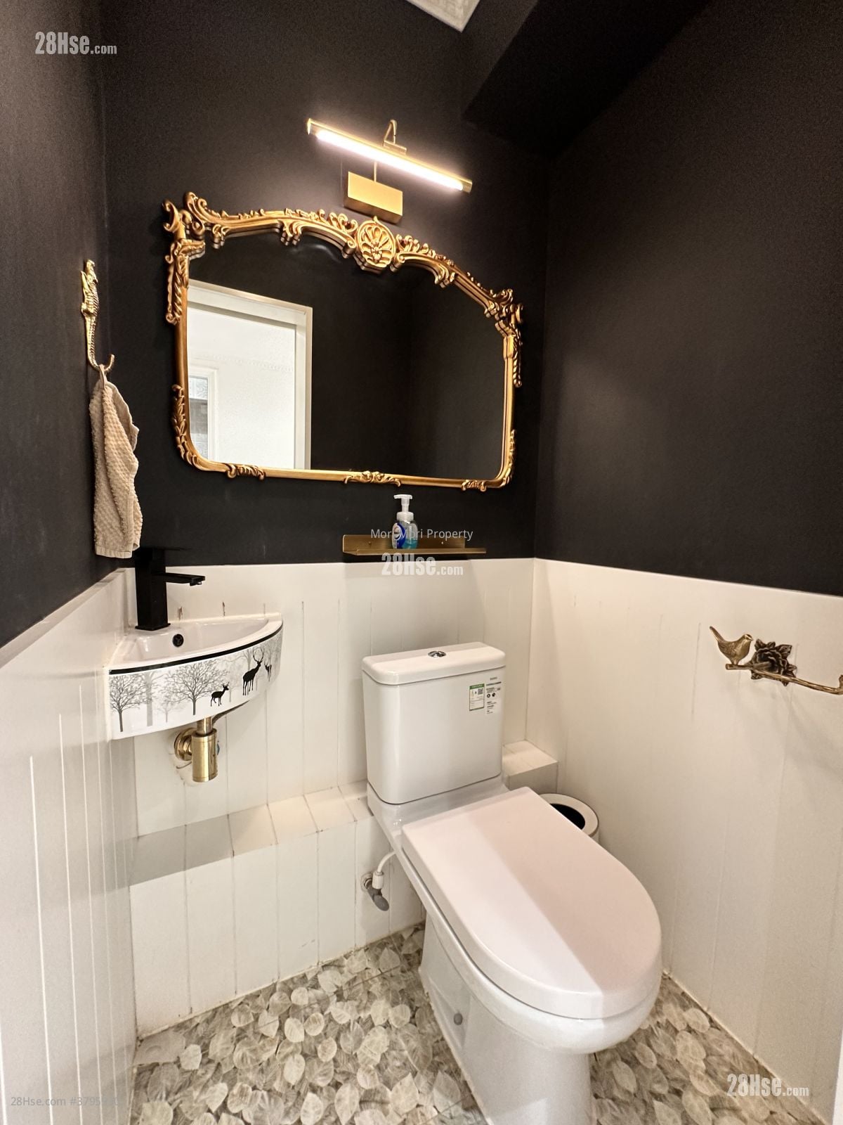 Chun Hing Mansion Rental 2 Bedrooms , 2 Bathrooms 705 ft²