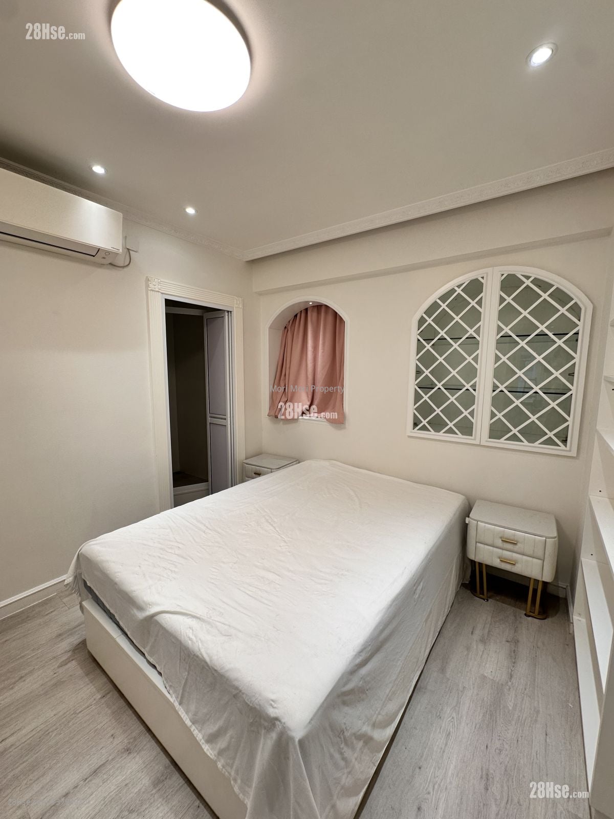 Chun Hing Mansion Rental 2 Bedrooms , 2 Bathrooms 705 ft²