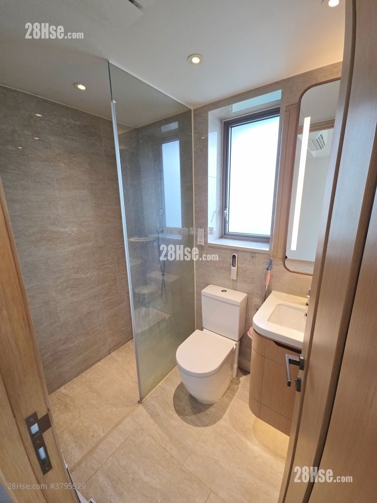 Upper East Rental 2 Bedrooms , 1 Bathroom 352 ft²