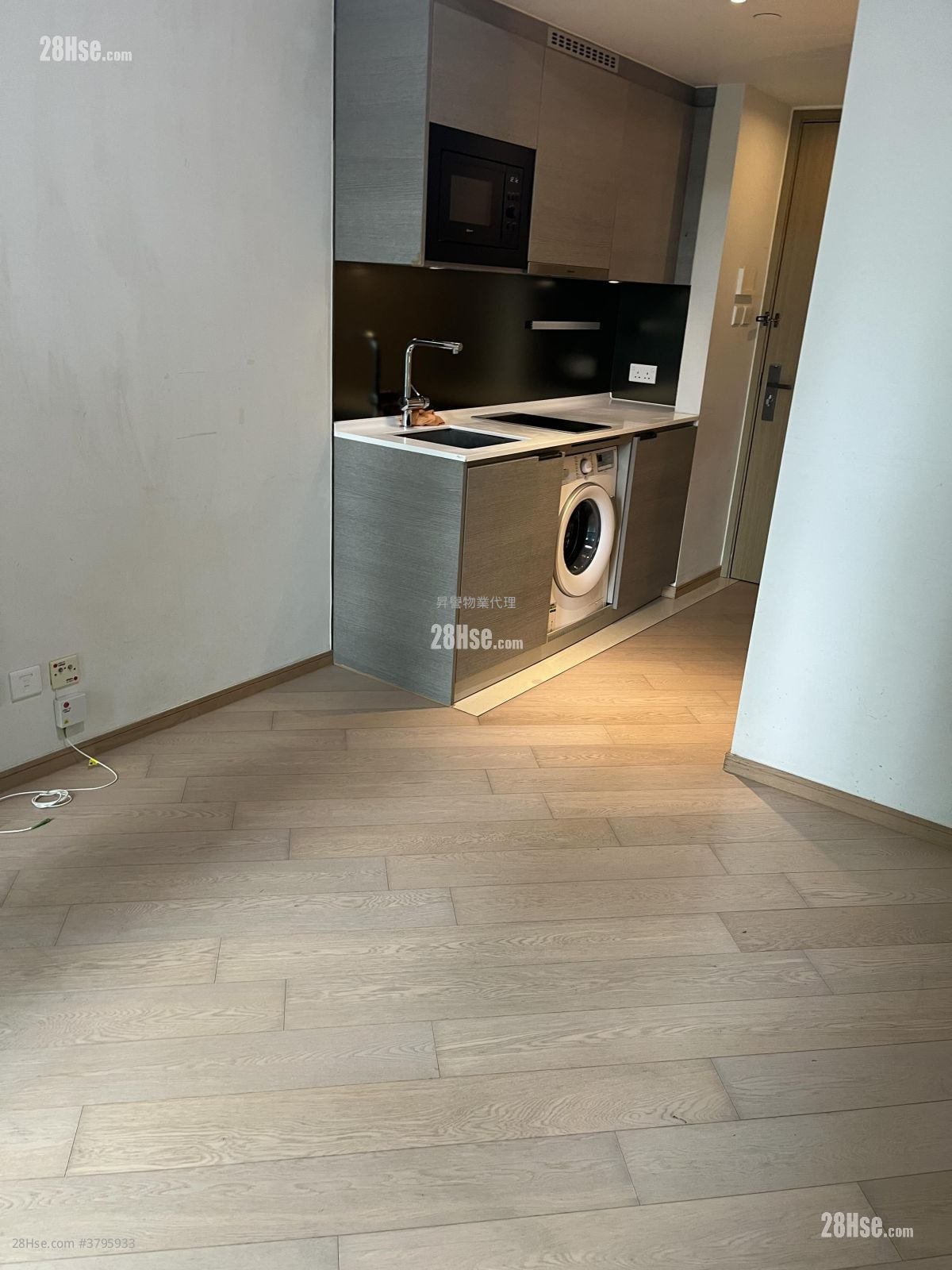 环海东岸 租盘 开放式间隔 , 1 浴室 216 平方尺