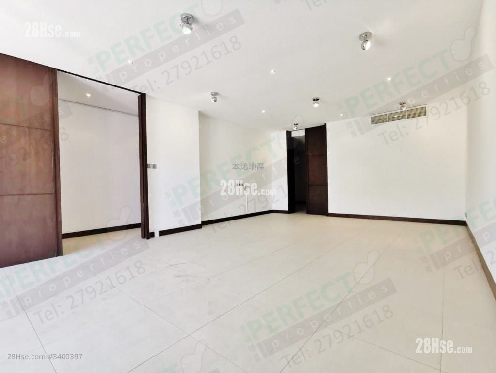 Fullway Garden Sell 3 Bedrooms 1,449 ft²