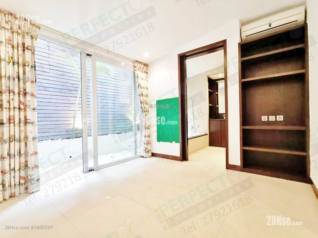 Fullway Garden Sell 3 Bedrooms 1,449 ft²