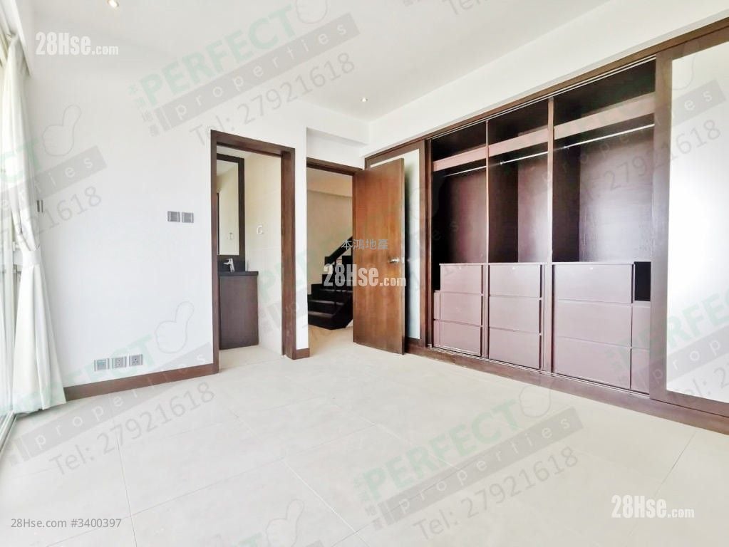 Fullway Garden Sell 3 Bedrooms 1,449 ft²