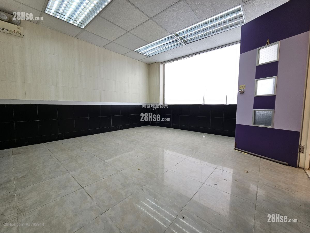 188-190 Boundary Street Rental 4 Bedrooms , 1 Toilet 891 ft²