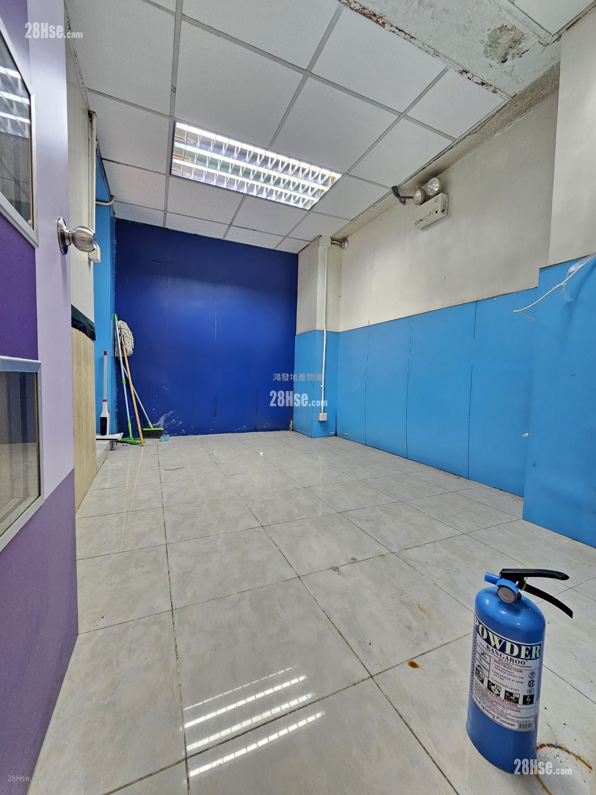 188-190 Boundary Street Rental 4 Bedrooms , 1 Toilet 891 ft²