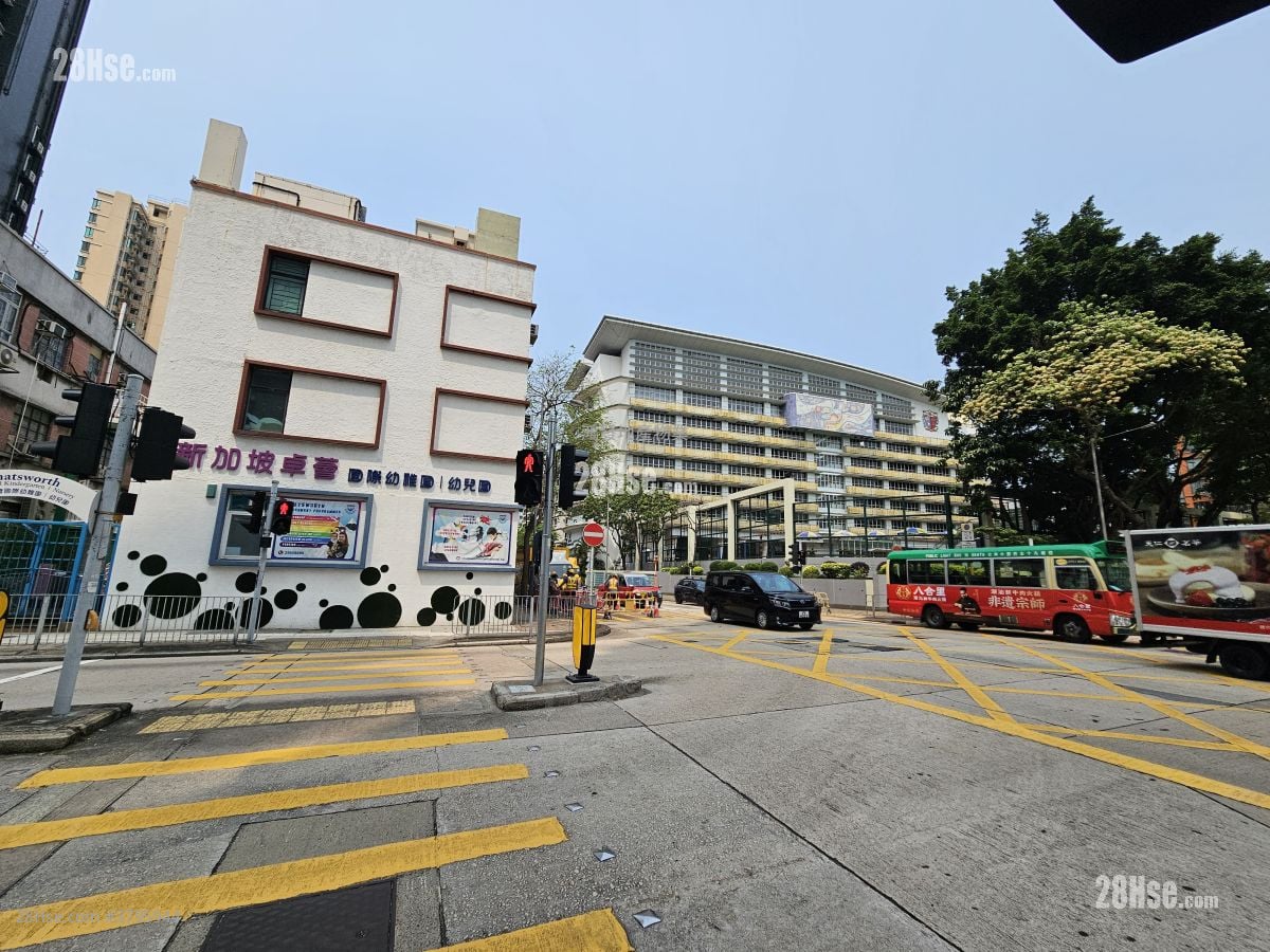 188-190 Boundary Street Rental 4 Bedrooms , 1 Toilet 891 ft²