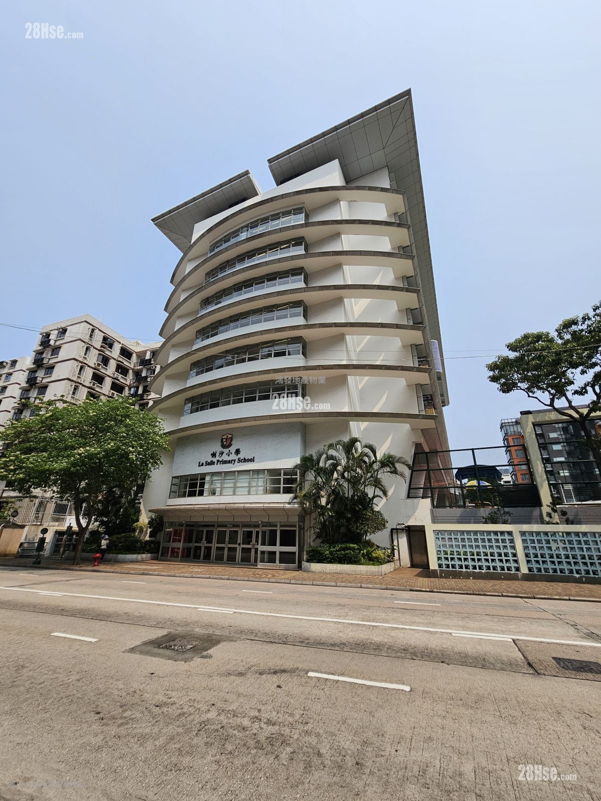 188-190 Boundary Street Rental 4 Bedrooms , 1 Toilet 891 ft²