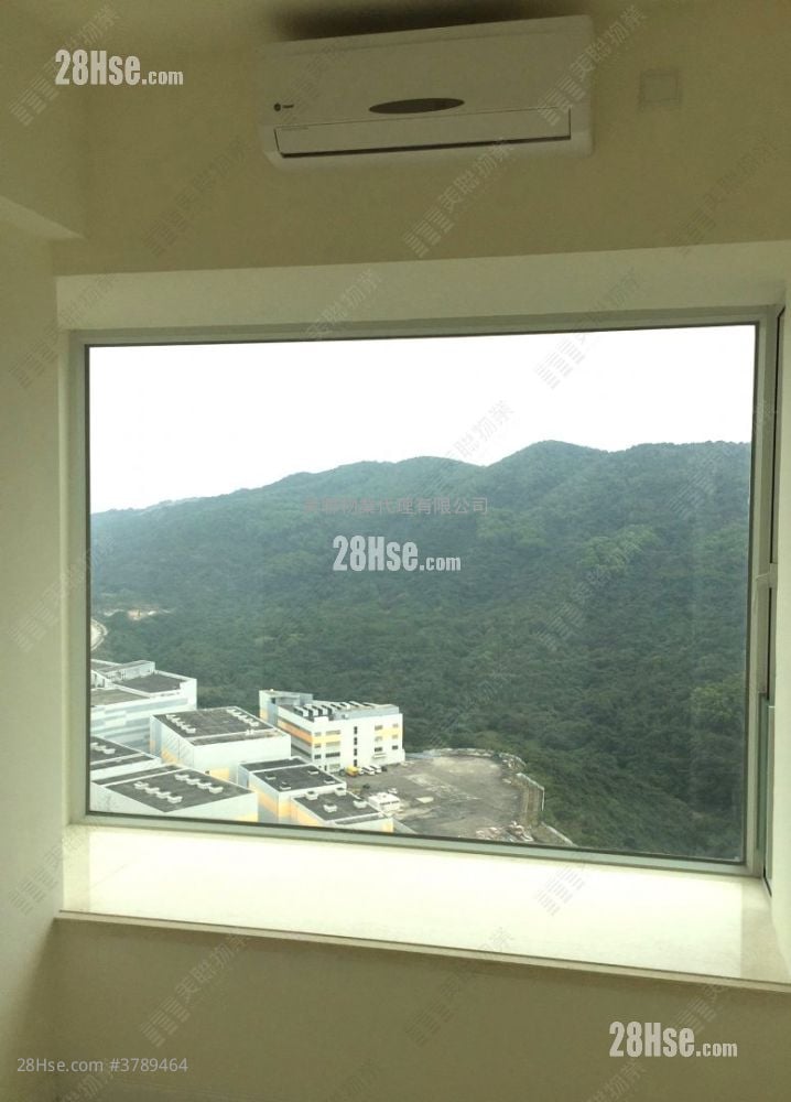 Hemera Sell 5+ Bedrooms , 3 Bathrooms 1,120 ft²