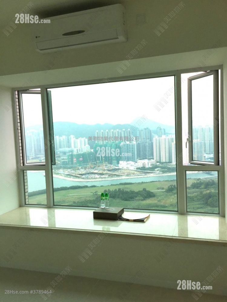 Hemera Sell 5+ Bedrooms , 3 Bathrooms 1,120 ft²