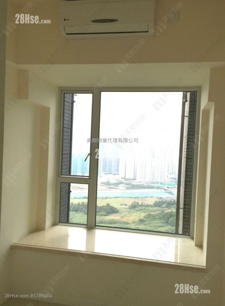 Hemera Sell 5+ Bedrooms , 3 Bathrooms 1,120 ft²