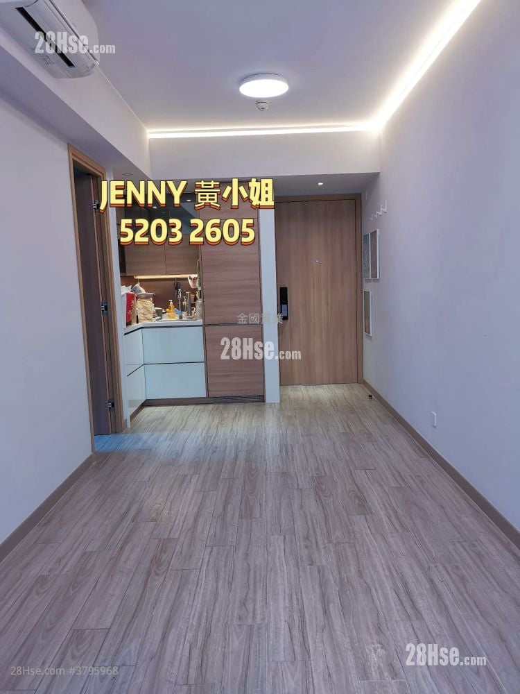 Arbour Sell 2 Bedrooms , 2 Bathrooms 511 ft²