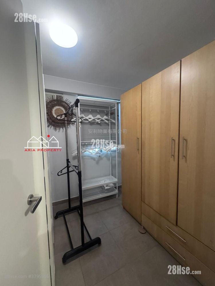 Tong Fuk Tsuen Rental 2 Bedrooms , 1 Bathroom 650 ft²