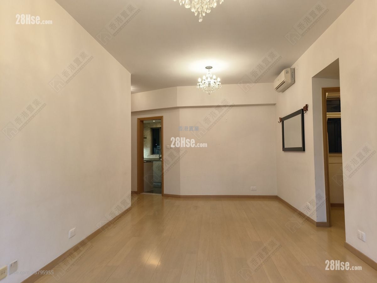 Grand Austin Sell 3 Bedrooms , 2 Bathrooms 875 ft²