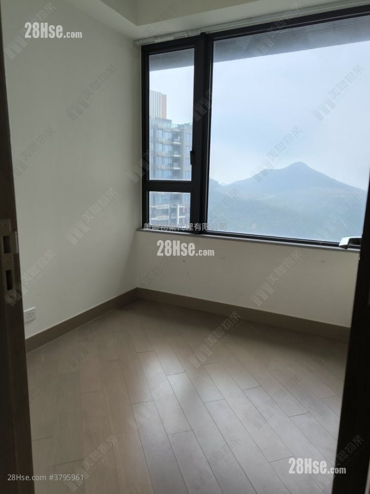 晋海II 租盘 628 平方尺